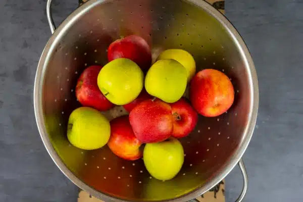 Eating Apples
